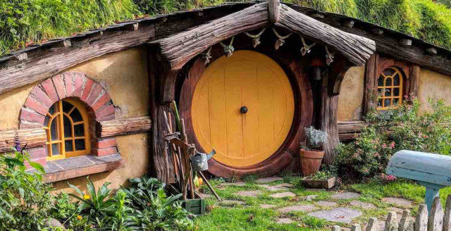 Hobbit House. You Shall Not Pass! Save Your Security Team!
